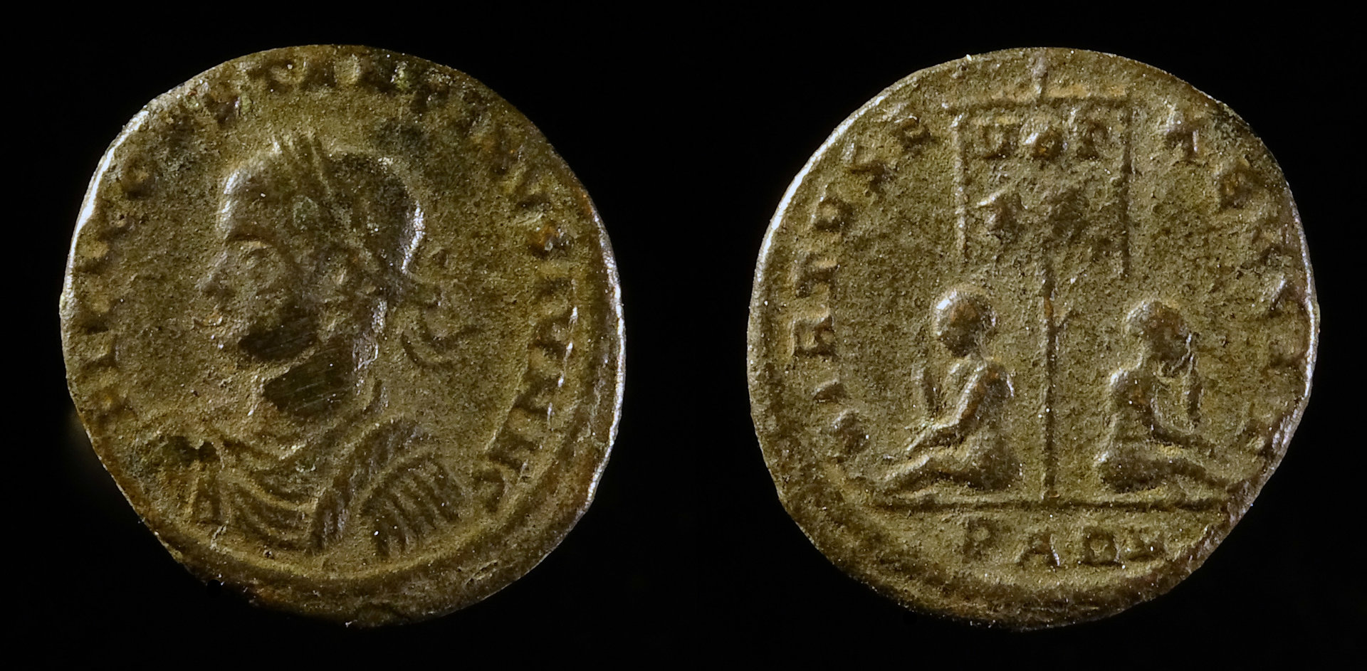 VII Arles F 0834 Constantinus II Virtus vot xx 12-1855.jpg