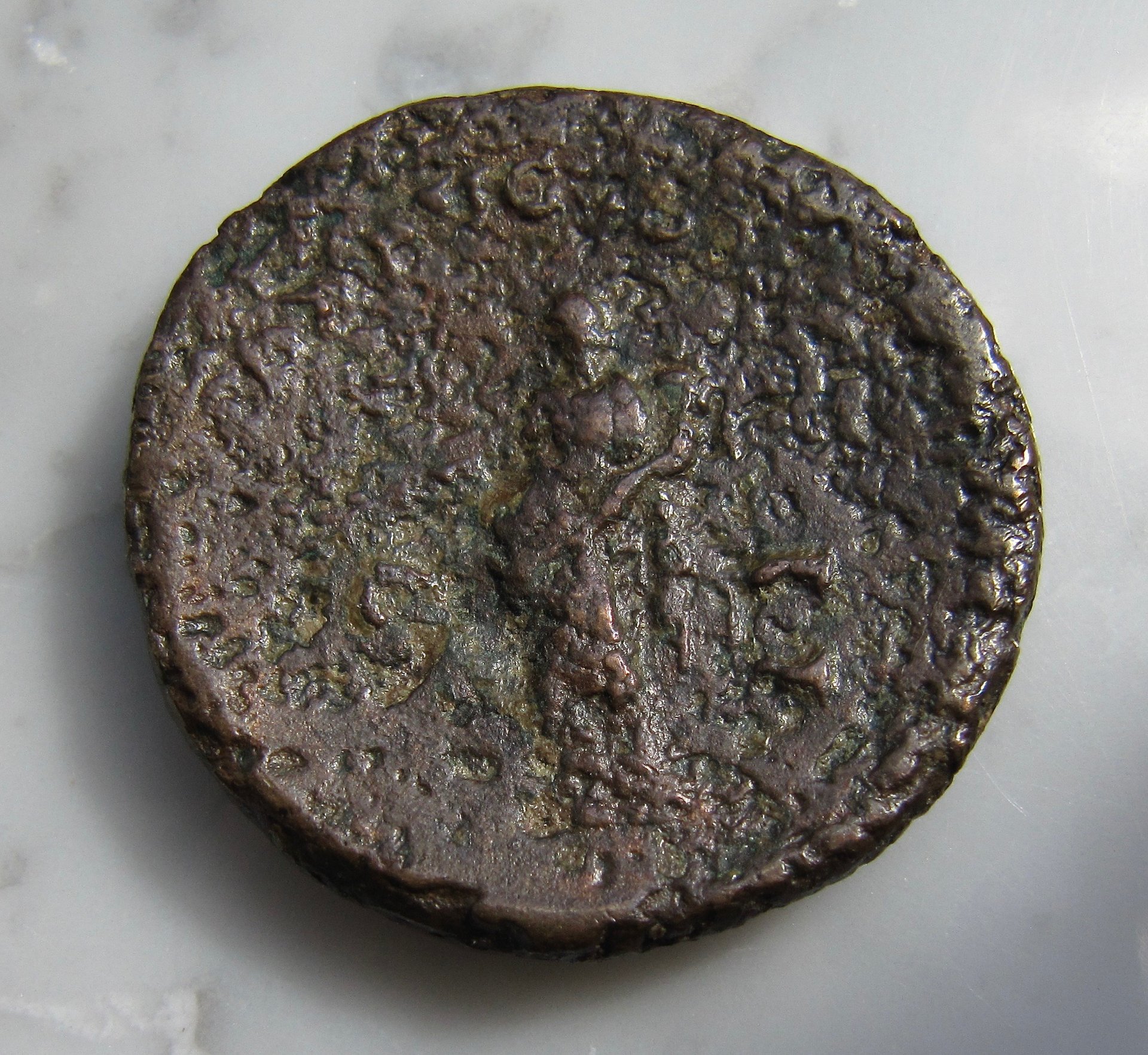 Vitellius Sestertius PAX - low grade corroded REV1 N  - 1.jpg