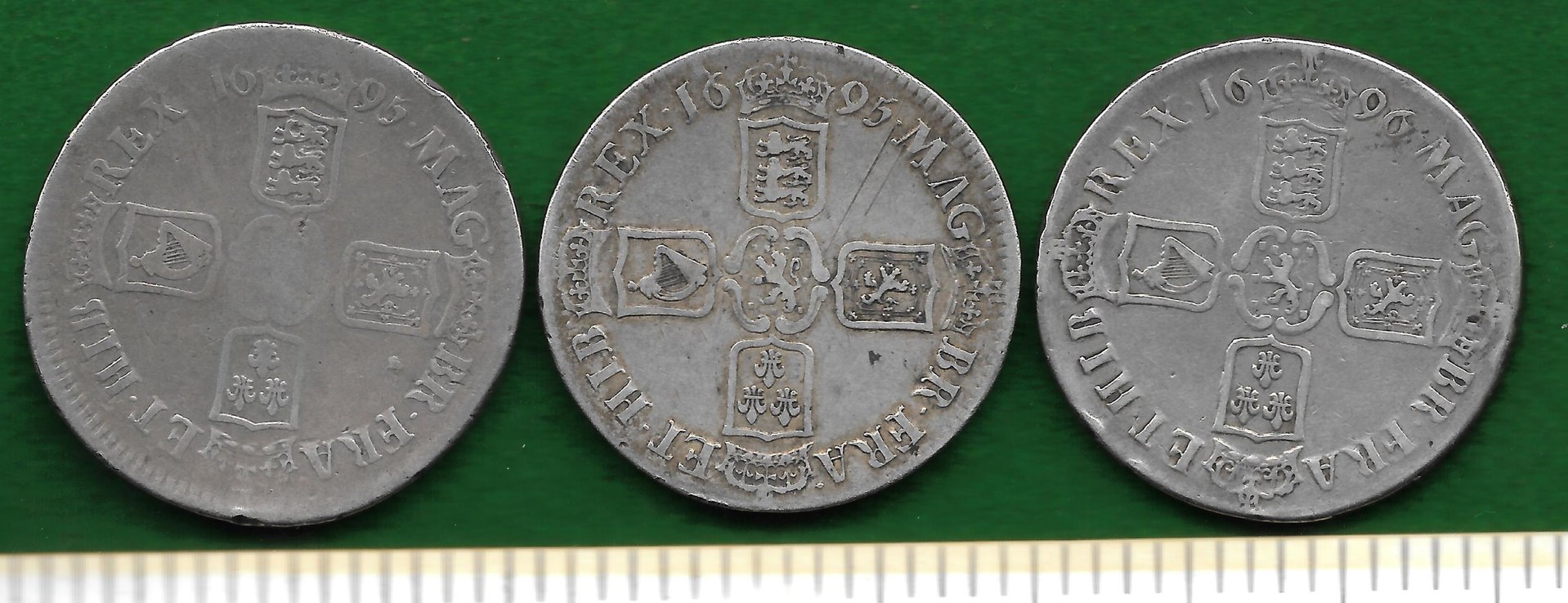 William III crowns 2.jpg