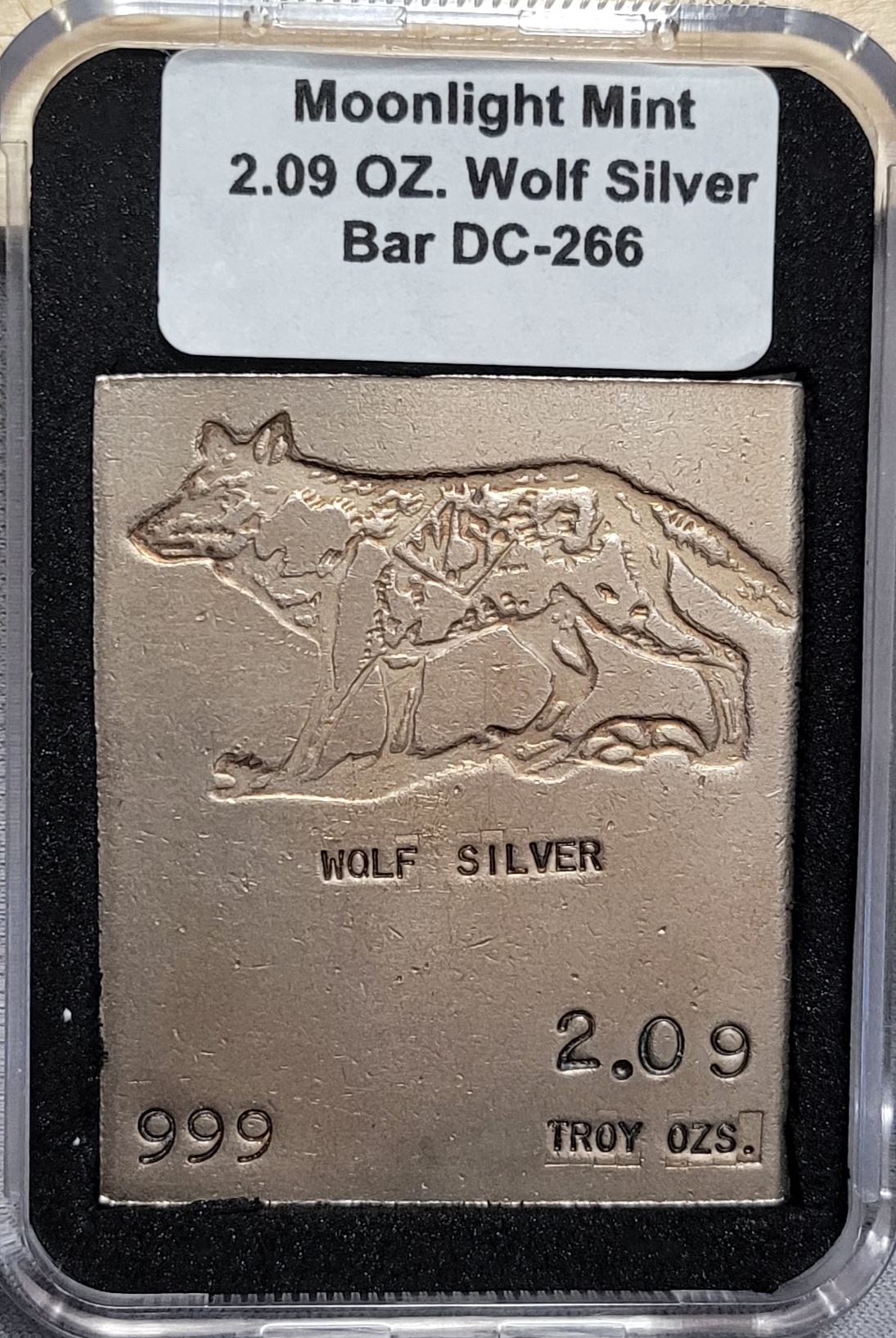 Wolf bar.jpg