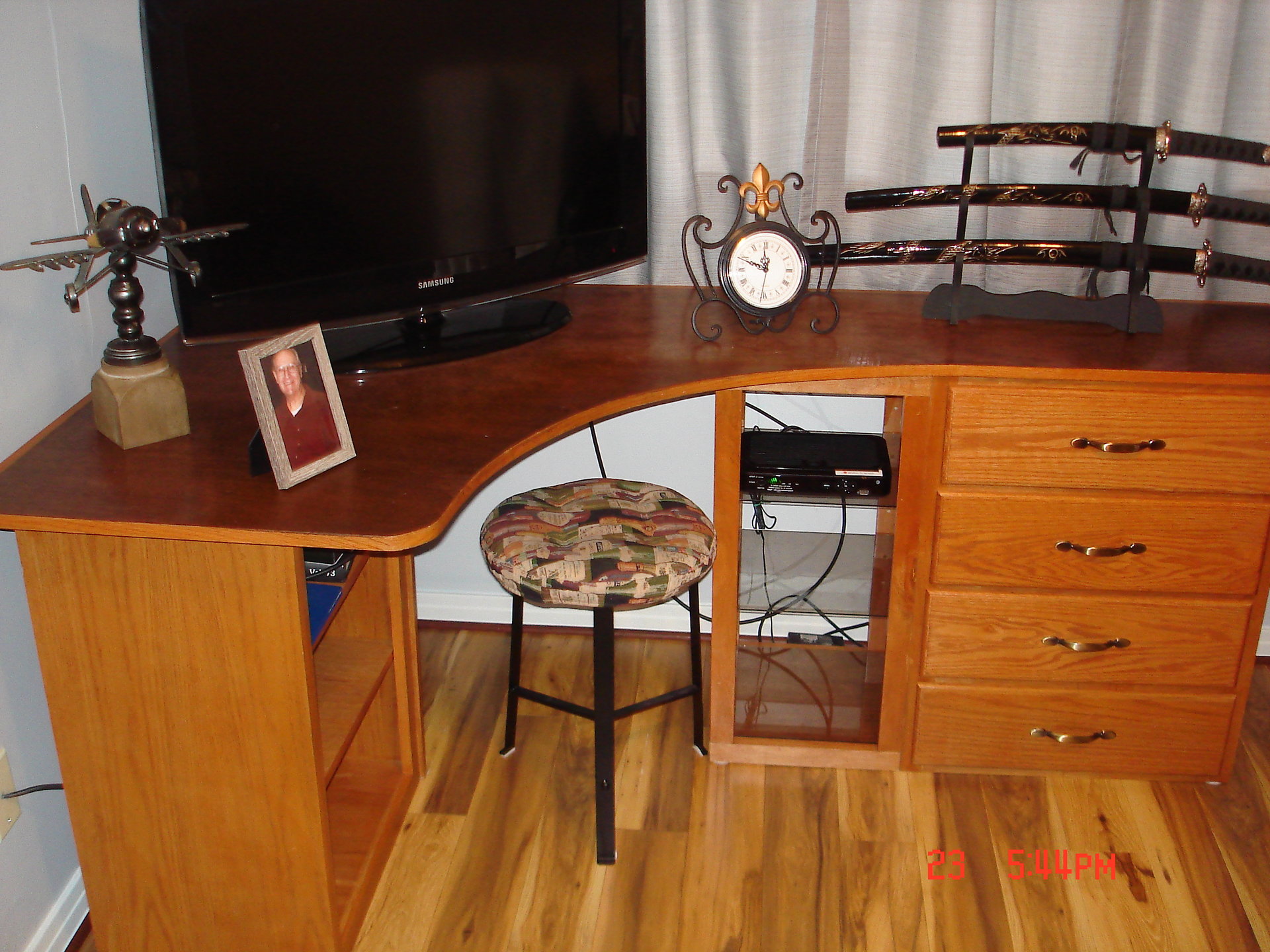 woodwork 004.JPG