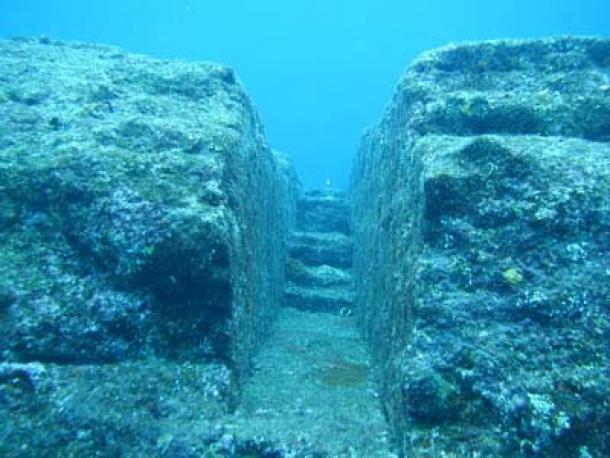 yonaguni.jpg
