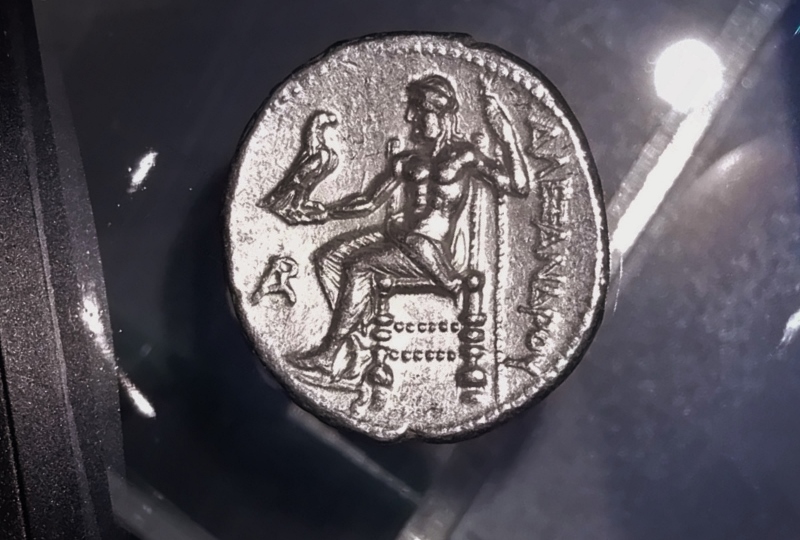 zeus.jpg