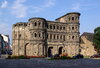 Trier_Porta_Nigra_BW_1.JPG