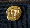 2 escudos rev.jpg