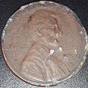Damaged 1990 d cent