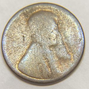 Light or worn Lincoln side