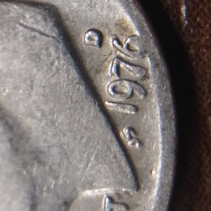 1976 D
