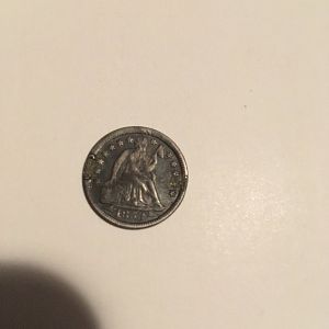Medallion family crest?