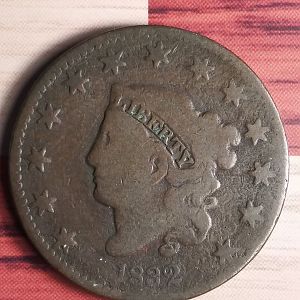 1832