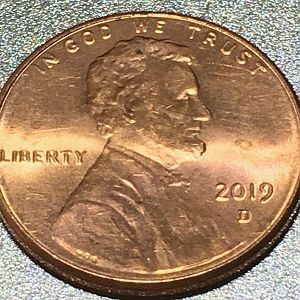 2019 D Lincoln cent cracked die reverse.
