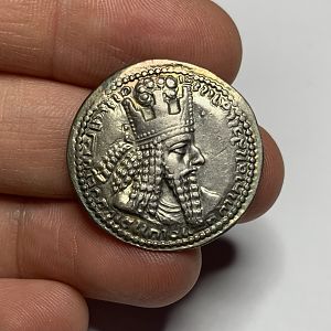 Ardashir I. Kaveh