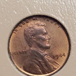 1944