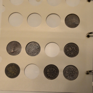 Coin8