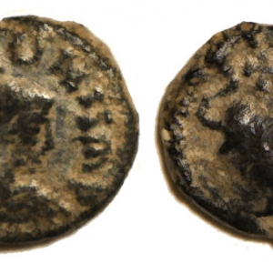 Lion Rt with Cross