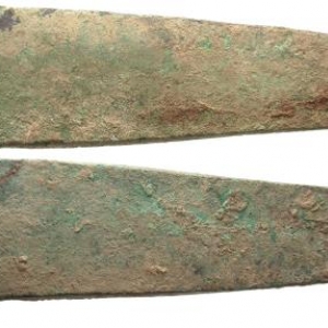 Aes formatum axe head.jpg