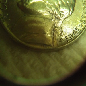 1987 die crack obverse