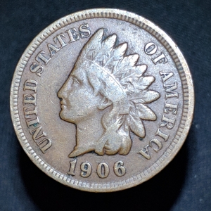 1906 Indian Oak Wreath