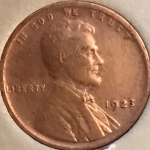1923