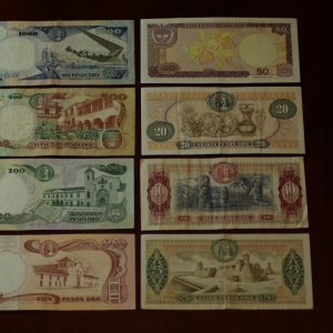 Colombia 1000, 500, 200, 100, 50, 25, 10, 5 Pesos Oro REV