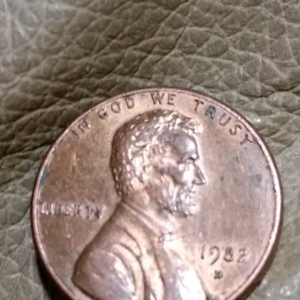 1982 d penny small date