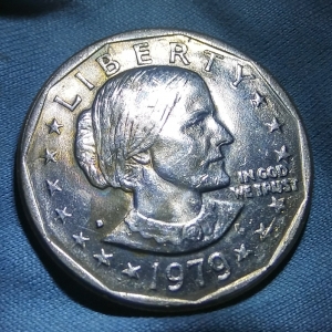 79 Toning dollar