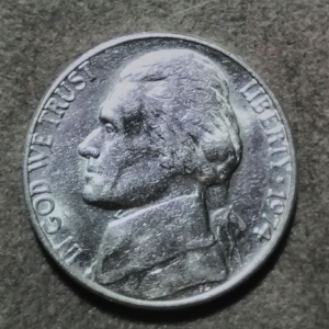 #5)1974DDR stunning condition