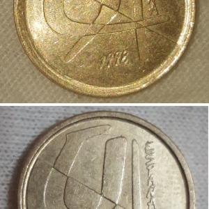 1998 Two Juan Carlos I 5 Pesetas Obverses