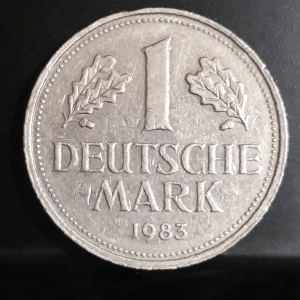 1983 F 1 Deutsche Mark Reverse