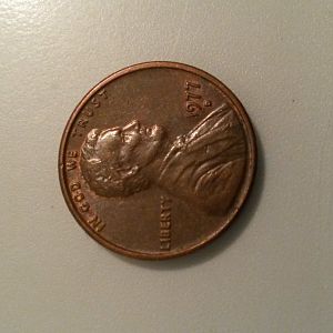 1977d obverse