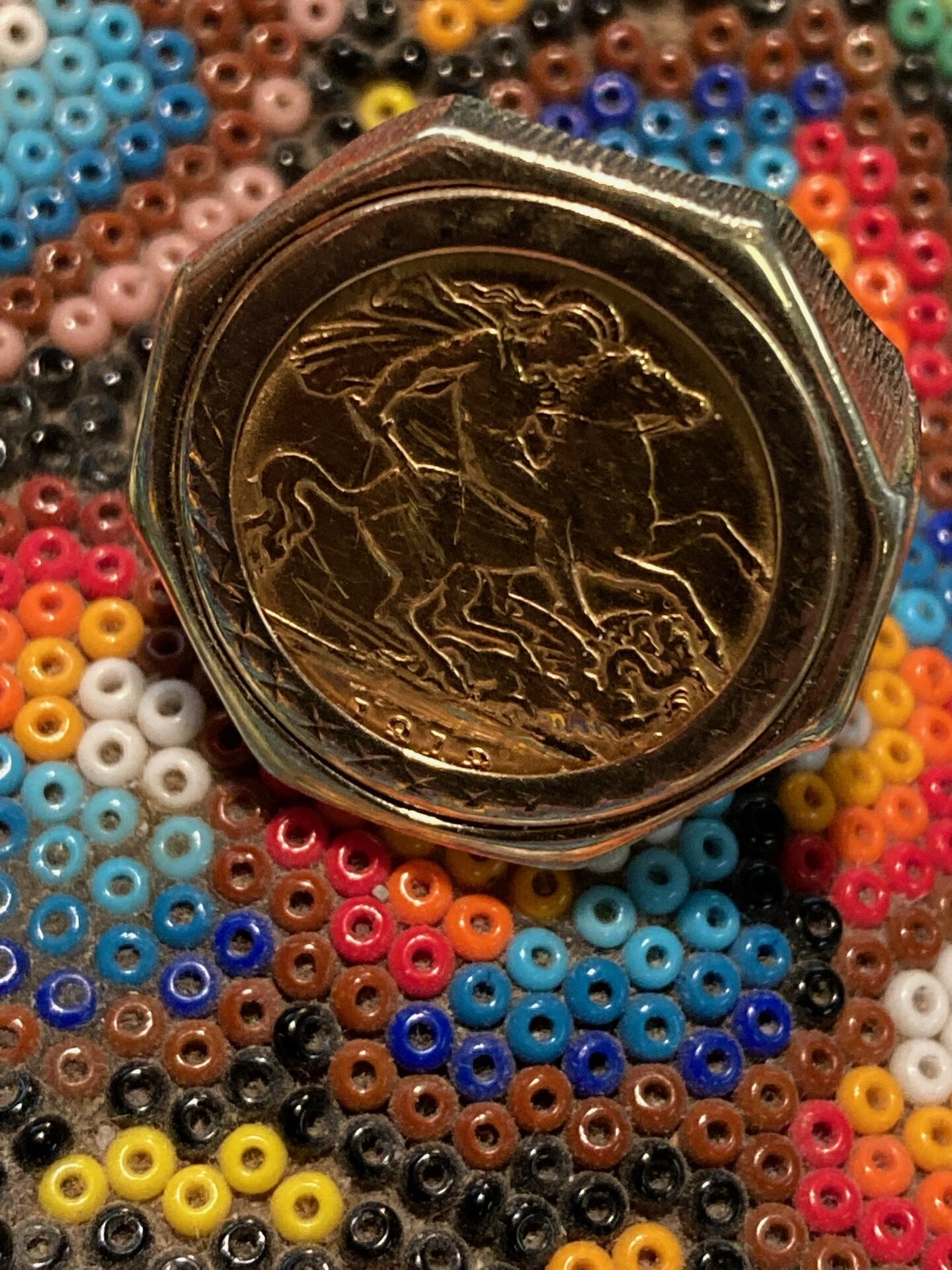 1912 Gold Half Sovereign 10.8 grams 9k gold mount, 22k Coin