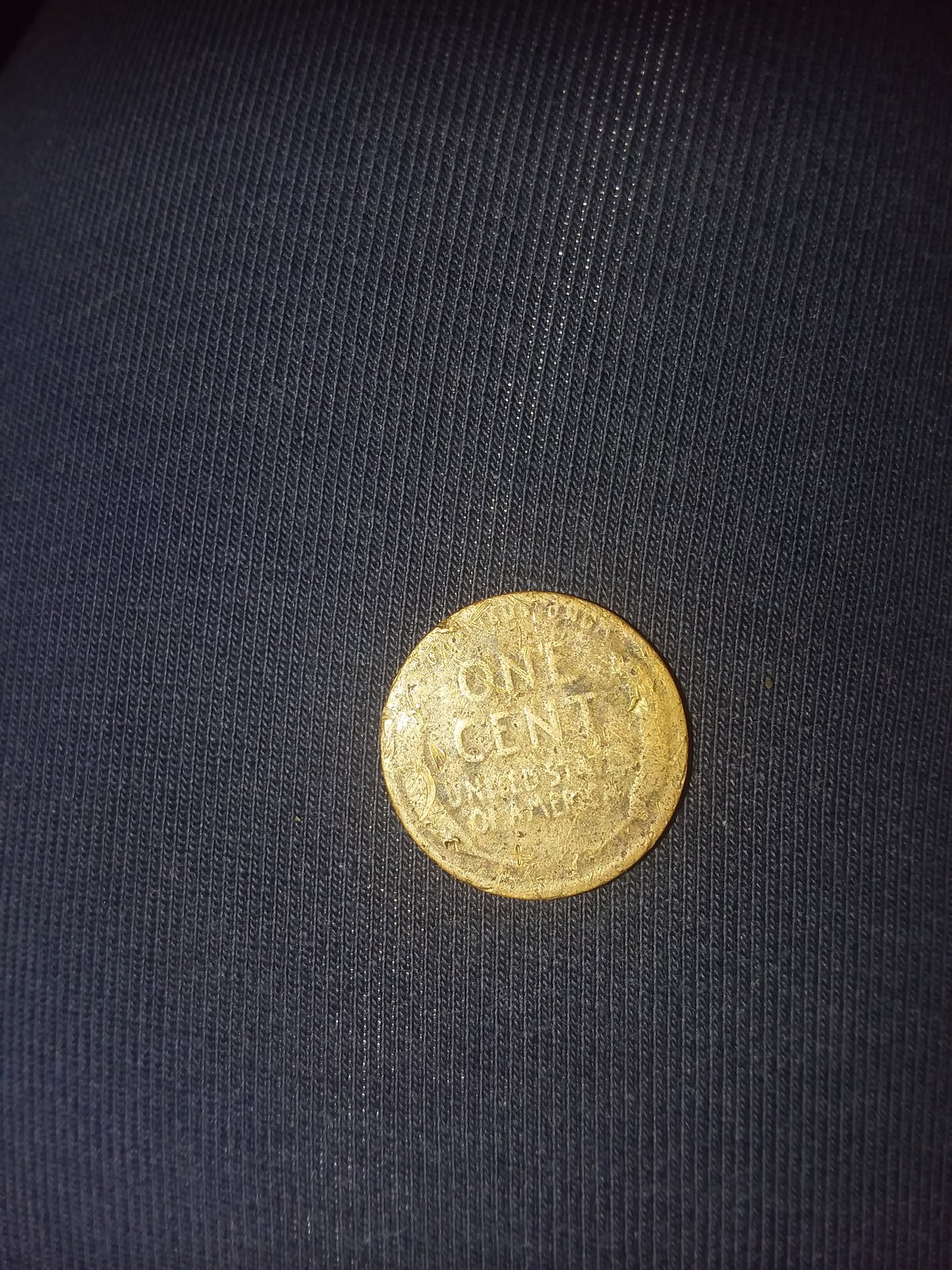 Back of unmarked penny